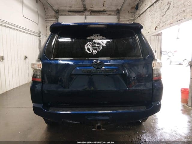 2020 TOYOTA 4RUNNER SR5 17