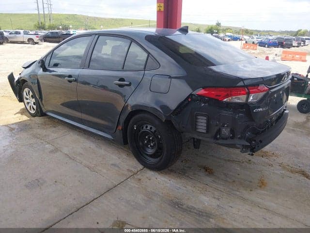 2026 TOYOTA COROLLA LE 3
