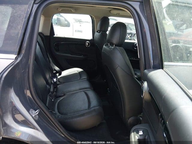 2019 MINI COUNTRYMAN COOPER 8