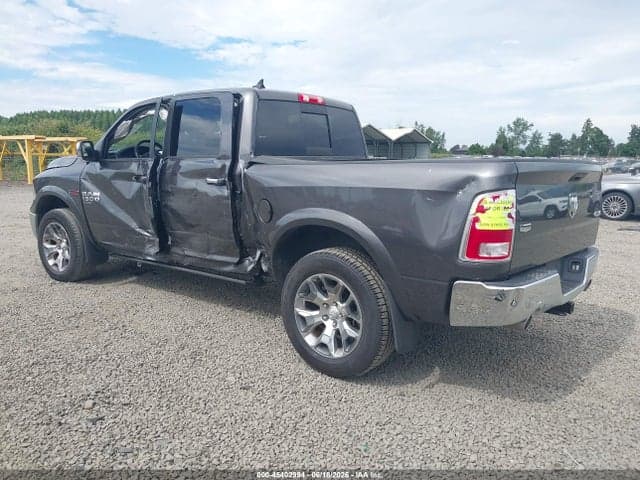 2019 RAM 1500 CLASSIC LARAMIE 4X4 6'4 BOX 3