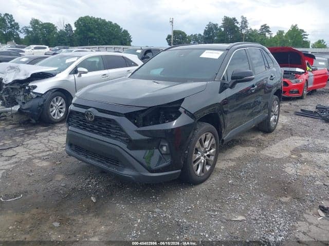 2024 TOYOTA RAV4 XLE PREMIUM 2