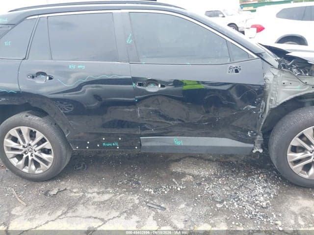 2024 TOYOTA RAV4 XLE PREMIUM 6