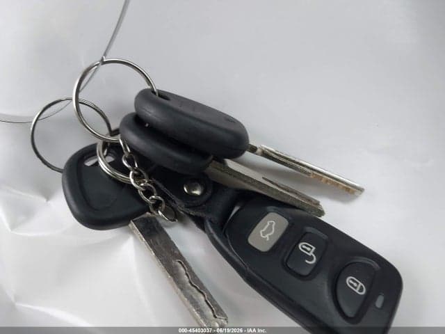 2019 HYUNDAI ELANTRA SE 11
