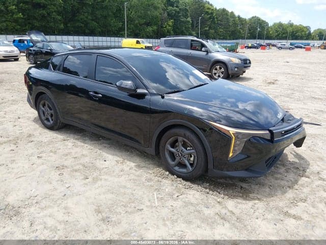 2025 KIA K4 LXS 1