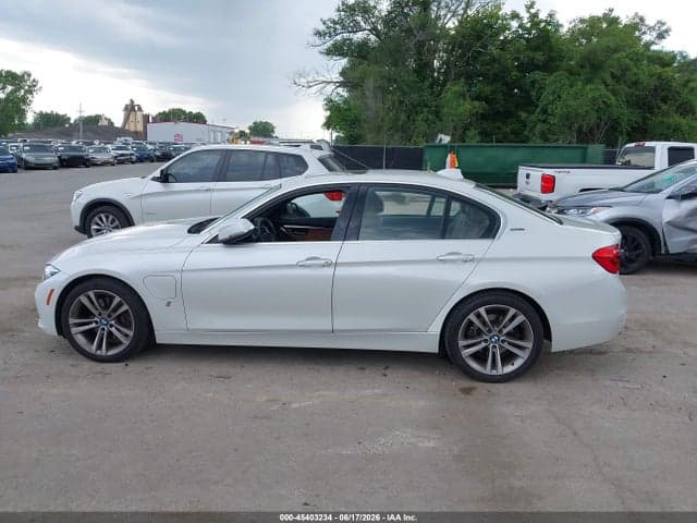 2017 BMW 330E IPERFORMANCE 14