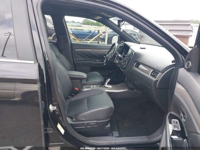 2019 MITSUBISHI OUTLANDER PHEV 5
