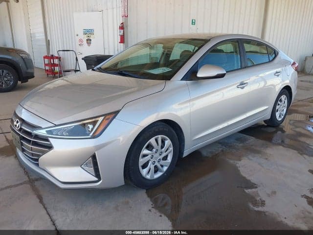 2019 HYUNDAI ELANTRA SE 2