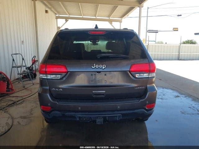 2018 JEEP GRAND CHEROKEE LAREDO E 4X4 17