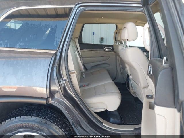 2018 JEEP GRAND CHEROKEE LAREDO E 4X4 8