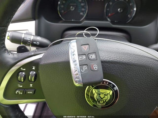 2015 JAGUAR XF 5.0L 11