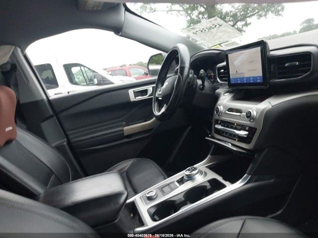 2020 FORD EXPLORER XLT 5