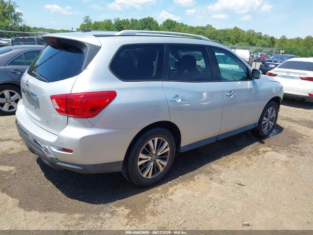 2017 NISSAN PATHFINDER SV 4