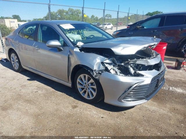 2024 TOYOTA CAMRY LE - 1
