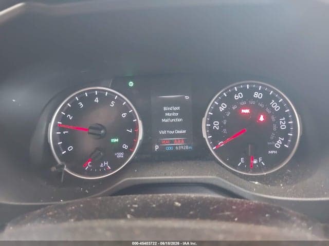 2022 TOYOTA RAV4 XLE 7