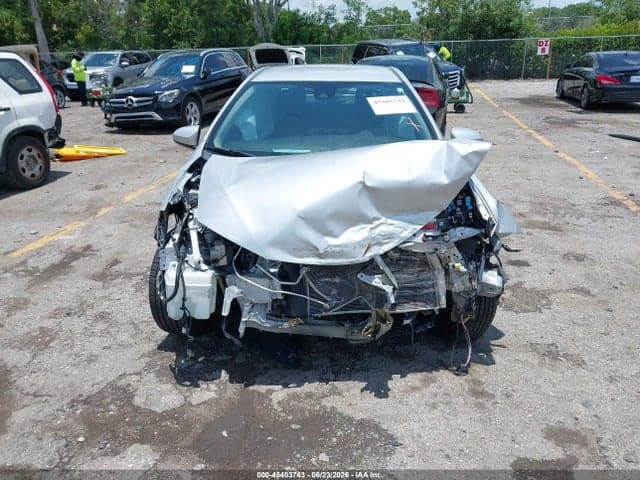 2019 TOYOTA COROLLA LE 13