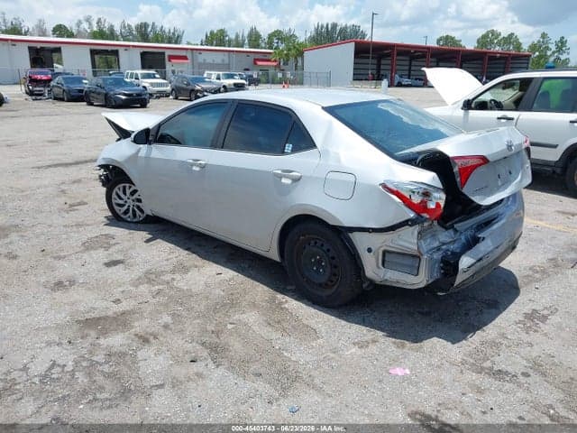 2019 TOYOTA COROLLA LE 3