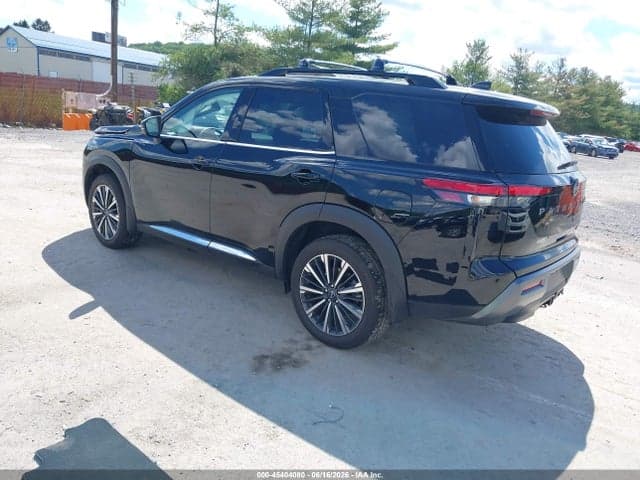 2026 NISSAN PATHFINDER PLATINUM 3