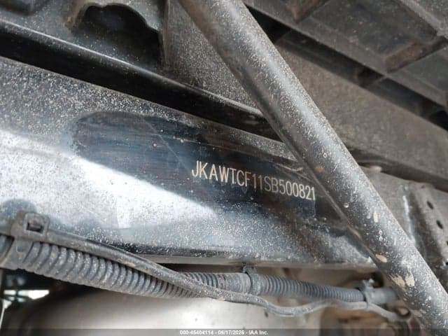 2025 KAWASAKI KWT1000 F 10