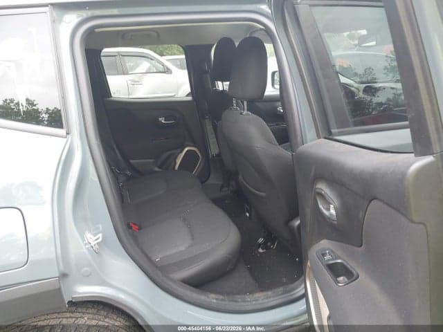 2017 JEEP RENEGADE LATITUDE 4X4 8