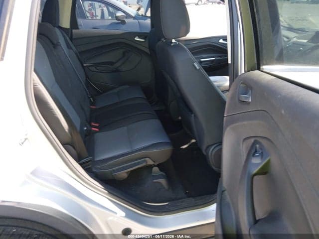 2017 FORD ESCAPE SE 8