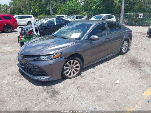 2020 TOYOTA CAMRY LE 2