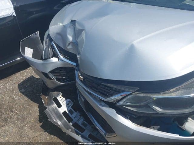 2017 CHEVROLET CRUZE LT AUTO 18