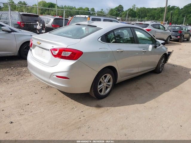 2017 CHEVROLET CRUZE LT AUTO 4