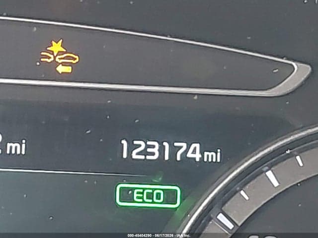 2018 KIA NIRO PLUG-IN HYBRID EX PREMIUM 16