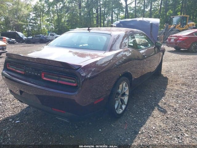 2021 DODGE CHALLENGER SXT 4
