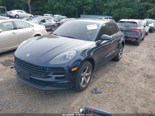 2020 PORSCHE MACAN 2