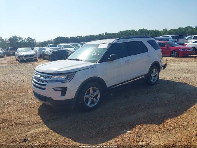 2019 FORD EXPLORER XLT 2