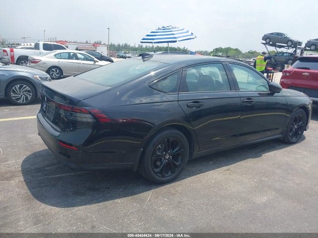 2025 HONDA ACCORD SE 4