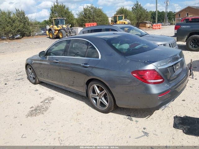 2019 MERCEDES-BENZ E 300 3