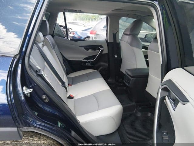 2024 TOYOTA RAV4 LIMITED 8
