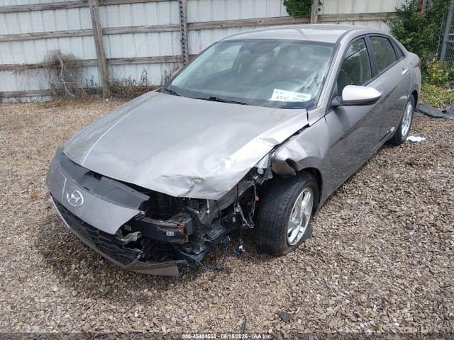 2023 HYUNDAI ELANTRA SE 6