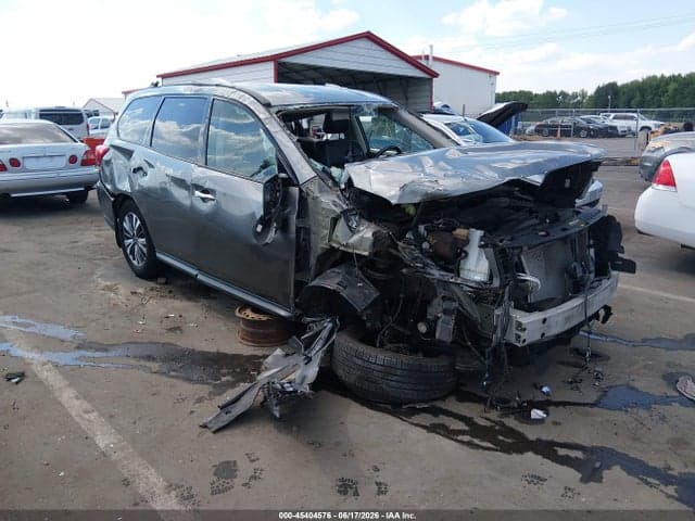 2019 NISSAN PATHFINDER SL 1