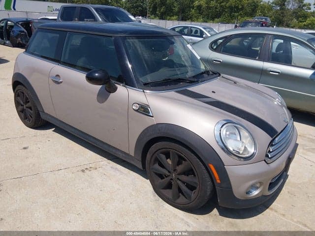 2013 MINI HARDTOP COOPER