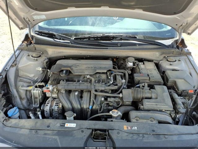 2023 HYUNDAI ELANTRA SE 10