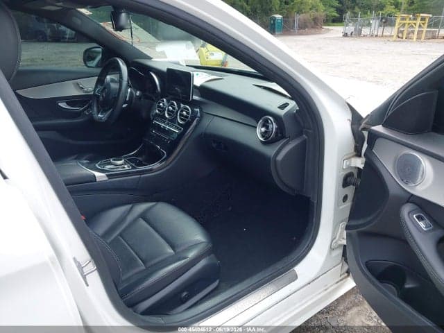 2018 MERCEDES-BENZ C 300 5