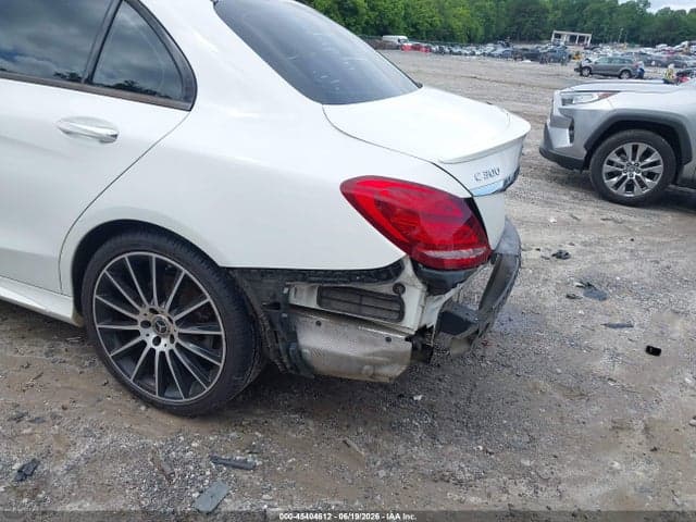 2018 MERCEDES-BENZ C 300 6