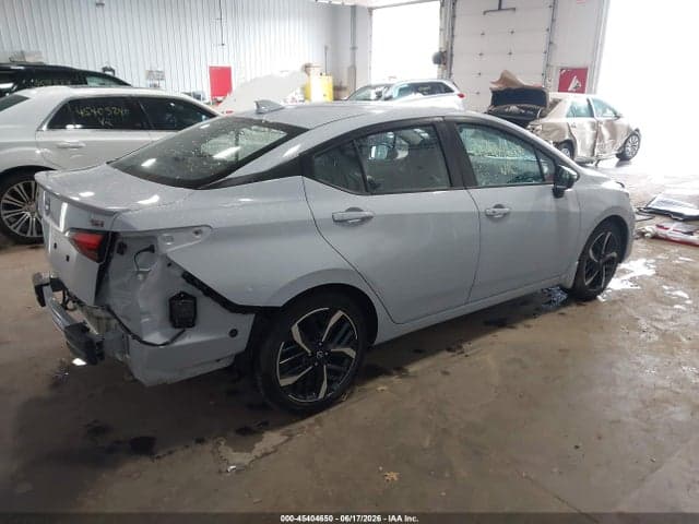 2024 NISSAN VERSA 1.6 SR 4