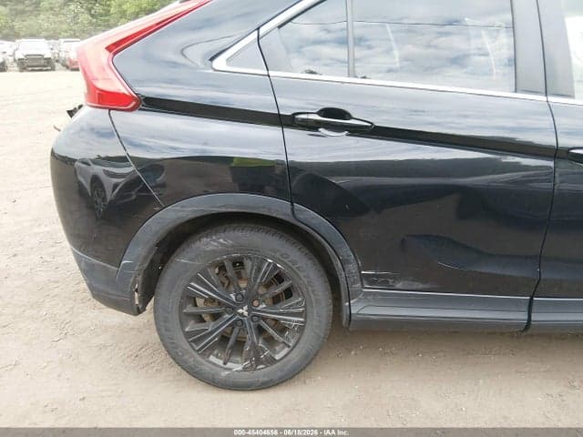 2018 MITSUBISHI ECLIPSE CROSS 6