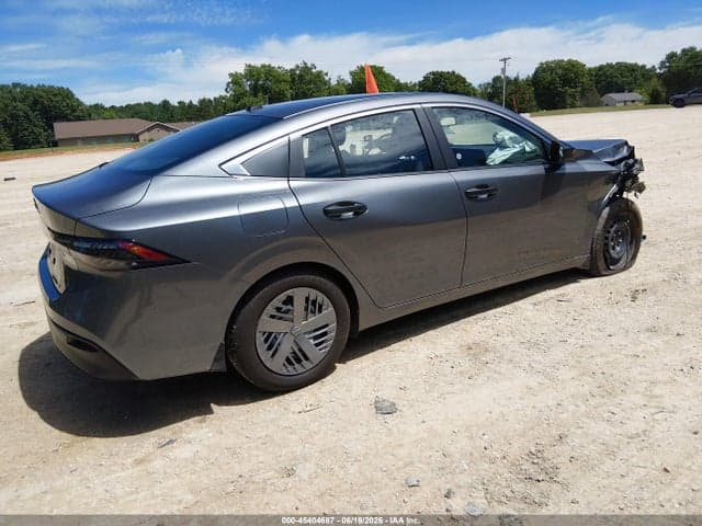 2026 NISSAN SENTRA S 4