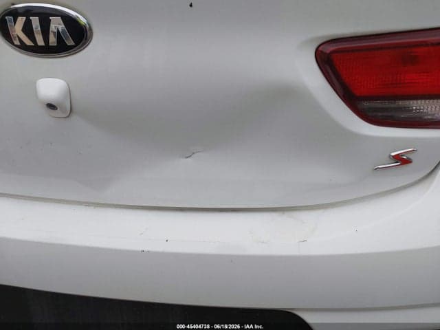 2018 KIA RIO S 16