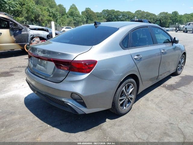 2022 KIA FORTE LXS 4
