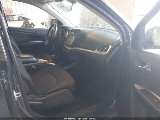 2018 DODGE JOURNEY SXT 5