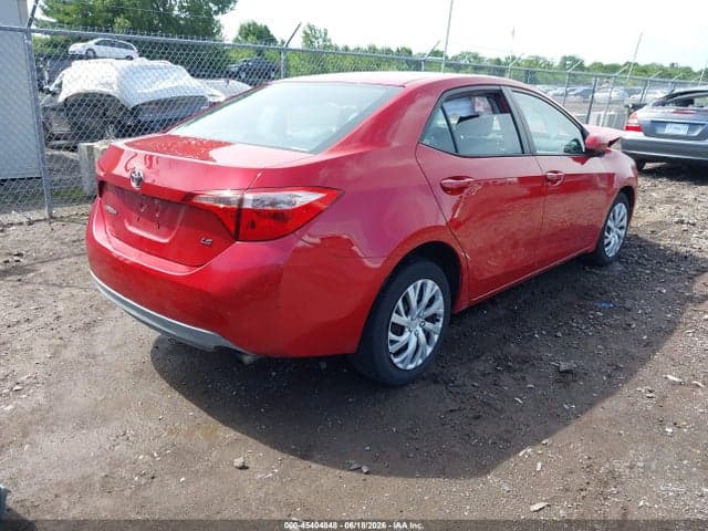 2017 TOYOTA COROLLA LE 4