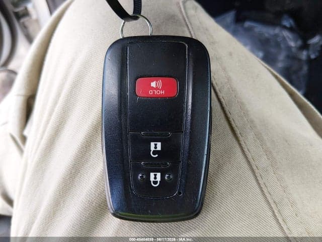 2016 TOYOTA PRIUS TWO 11