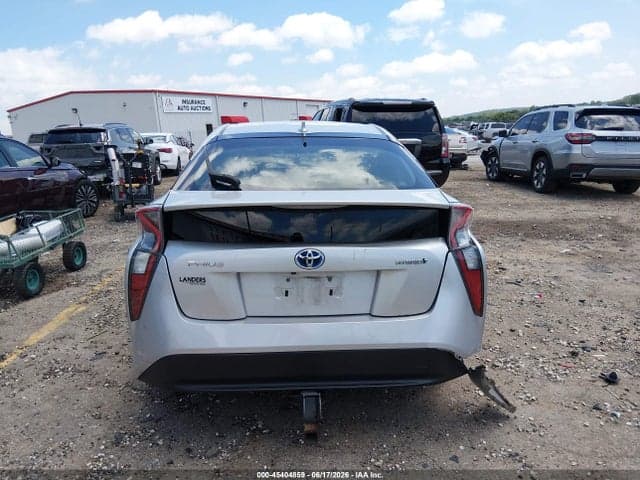 2016 TOYOTA PRIUS TWO 16