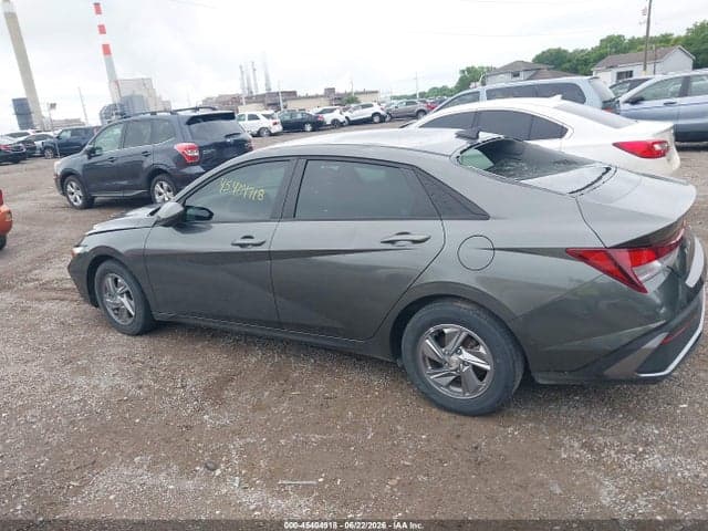 2024 HYUNDAI ELANTRA SE 14